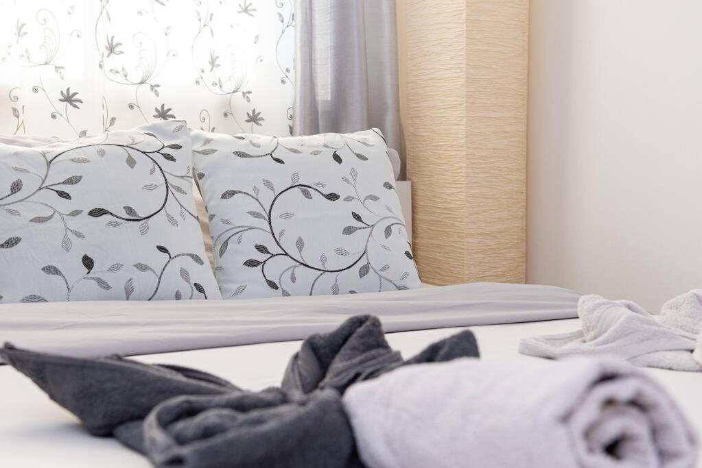 Апартаменты Spacious And Bright Flat Between Airport & Center Будапешт Экстерьер фото